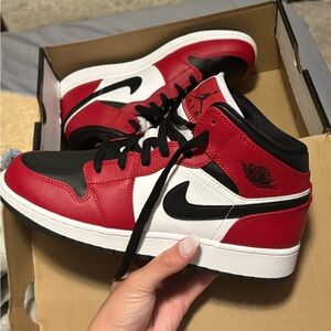 Jordan Chicagos, originally from Stock X